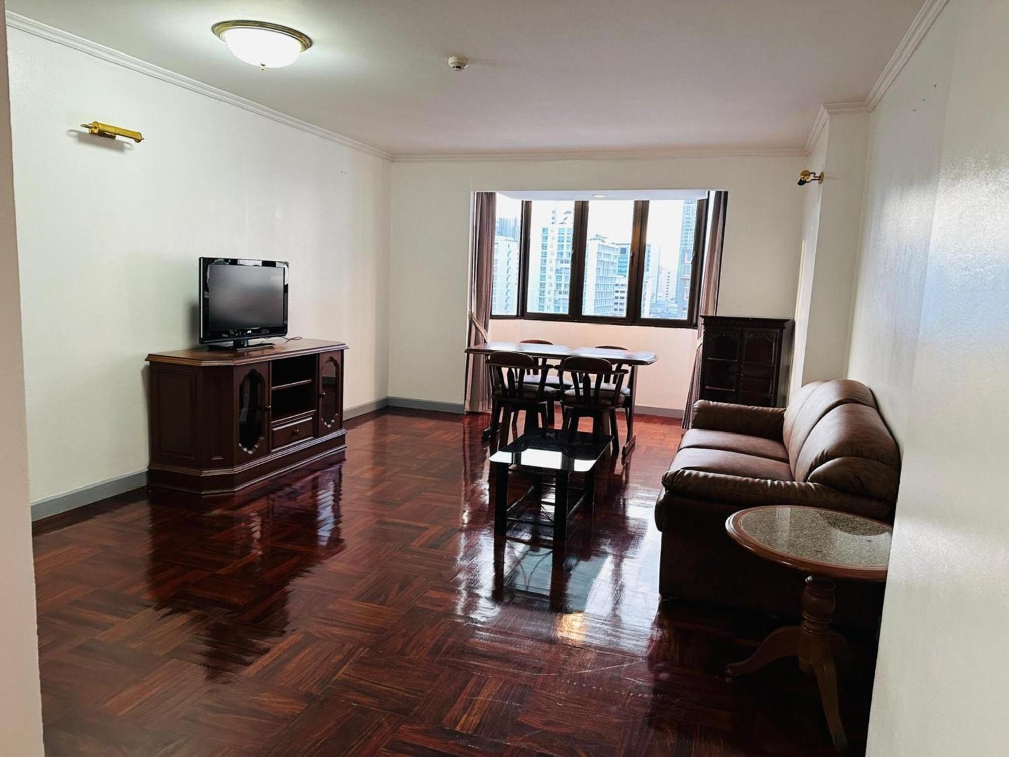 Affordable Serviced Apartments In Nana Omni Tower - Prime Sukhumvit Location Bangkok Dış mekan fotoğraf