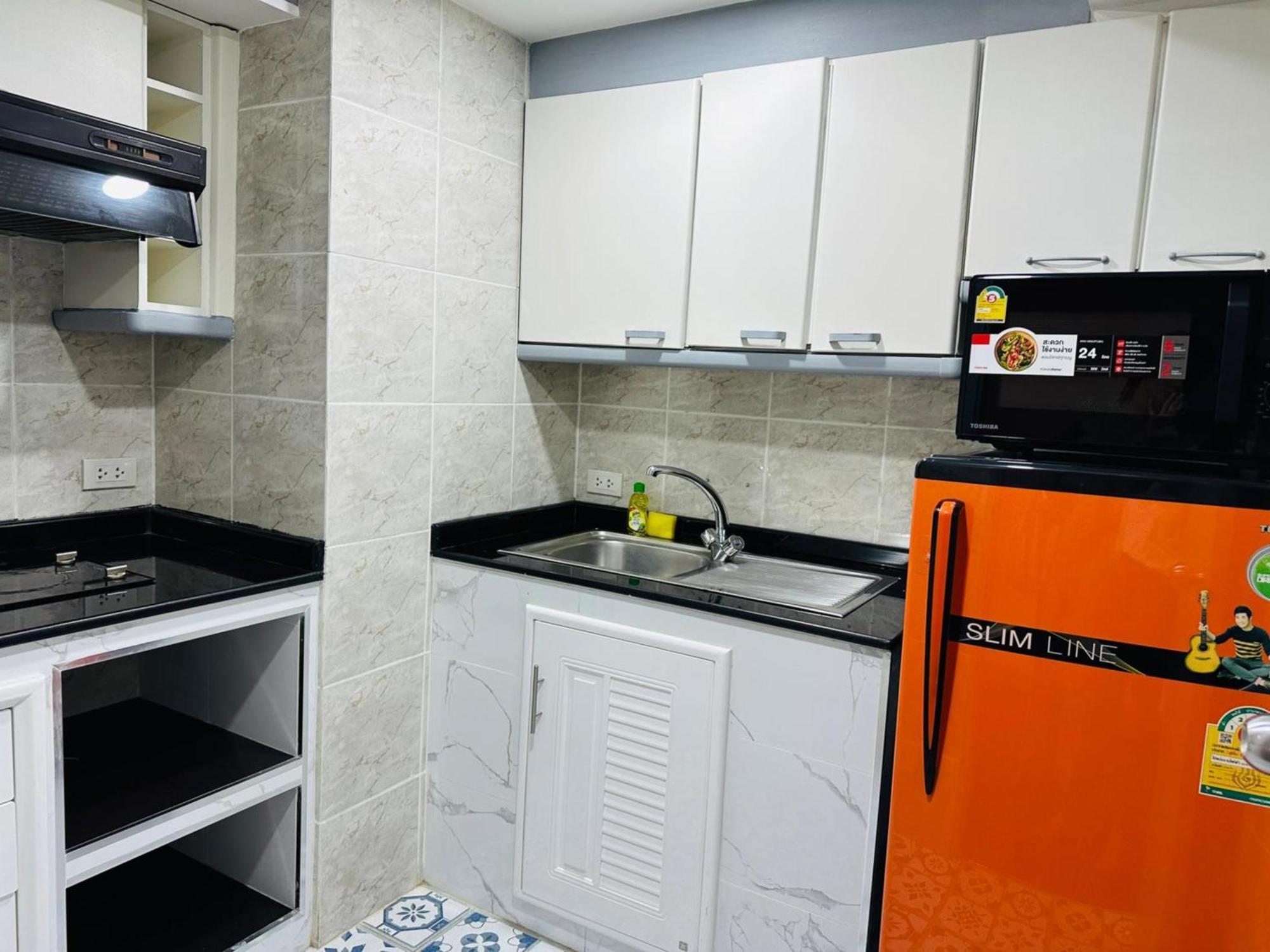 Affordable Serviced Apartments In Nana Omni Tower - Prime Sukhumvit Location Bangkok Dış mekan fotoğraf